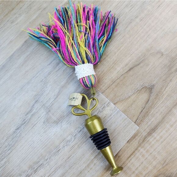🔸️NWT Natural Life Crochet Tassel Wine Stopper - Picture 2 of 3